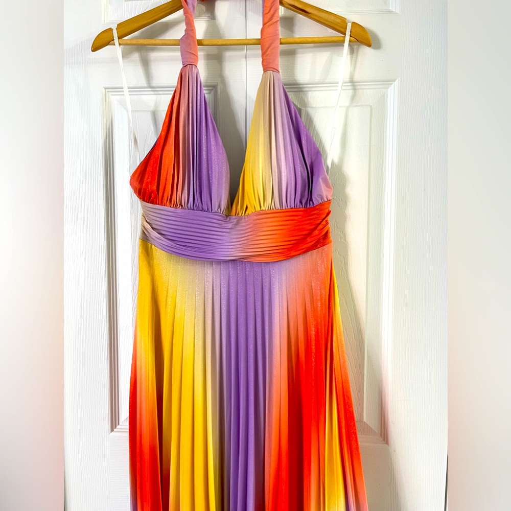 Size Large pastel lilac yellow color Backless summer dress halter top backless